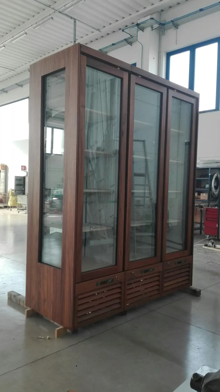 moving-glass-refrigeratori-produzione- (12)