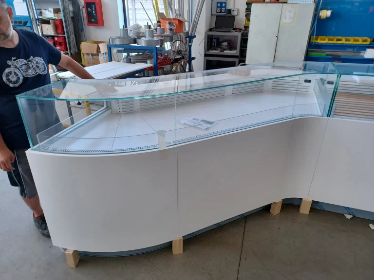 moving-glass-refrigeratori-produzione- (32)