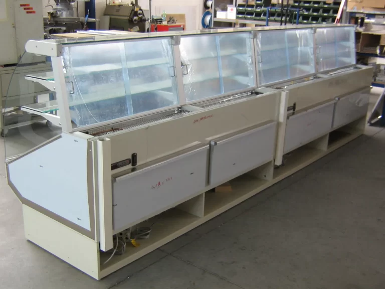 moving-glass-refrigeratori-produzione- (47)