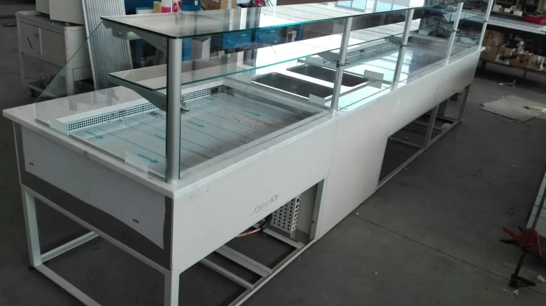 moving-glass-refrigeratori-produzione- (7)